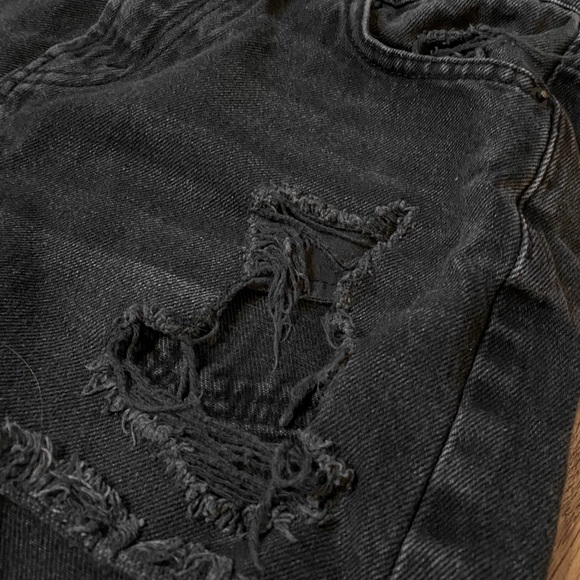 Wild Fable Black Ripped Jean Shorts - Picture 4 of 4